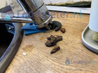 Loodgieter Spoelbak Keukenkraan vervangen en waterreservoir toilet.