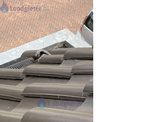 Loodgieter Vervangen dakpannen Hoek dakpan vervangen.