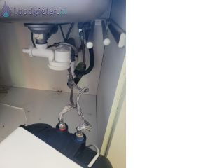 Loodgieter Close in boiler Close in boiler aansluiten.