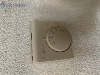 Loodgieter Thermostaat installeren kamerthermostaat vervangen