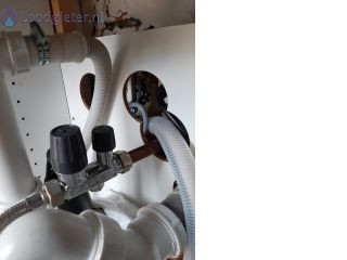 Loodgieter Close in boiler Close inboiler overloop loopt over