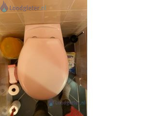 Loodgieter Hangend toilet plaatsen Hangend toilet plaatsen