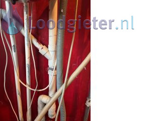 Loodgieter Afvoer wasmachine verstopt Afvoer van de wasmachine is verstopt